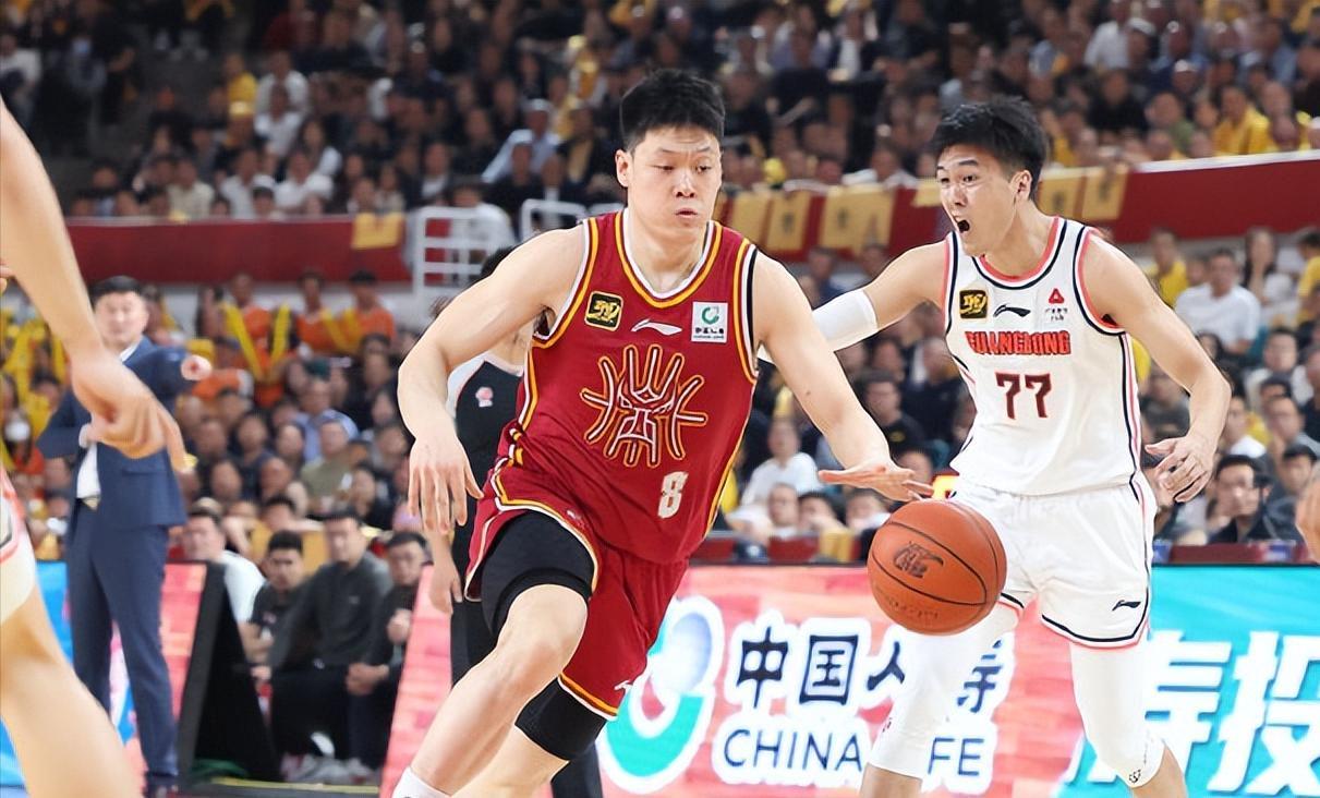 NBA总决赛G5裁判名单揭晓:阵容构成对主队马刺有利?